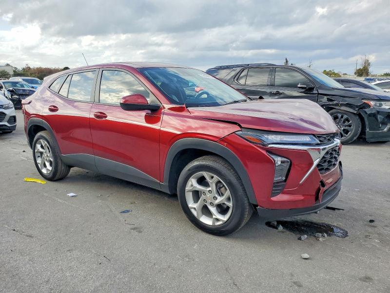 Photo 4 from auction – 2024 CHEVROLET TRAX LS with VIN KL77LFE23RC200270