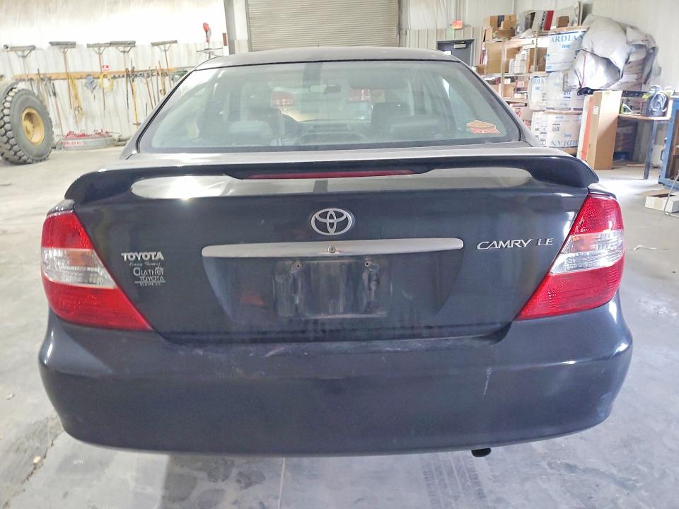 Photo 6 from auction – 2003 TOYOTA CAMRY LE with VIN 4T1BE32K13U128816