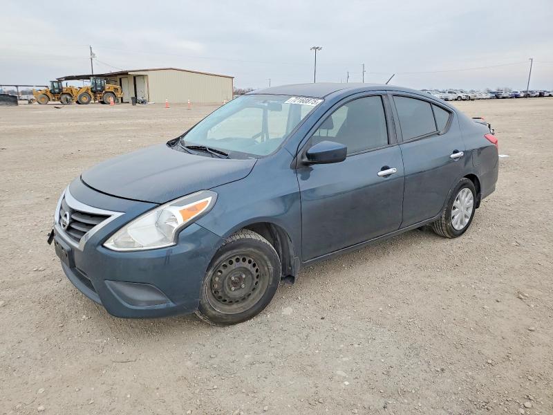 NISS VERSA 2017 with VIN 3N1CN7AP2HL900810 - Photo from auction