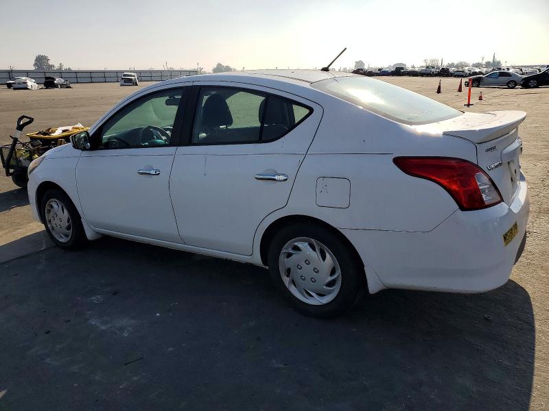 Photo 2 from auction – 2015 NISSAN VERSA S with VIN 3N1CN7AP1FL824784