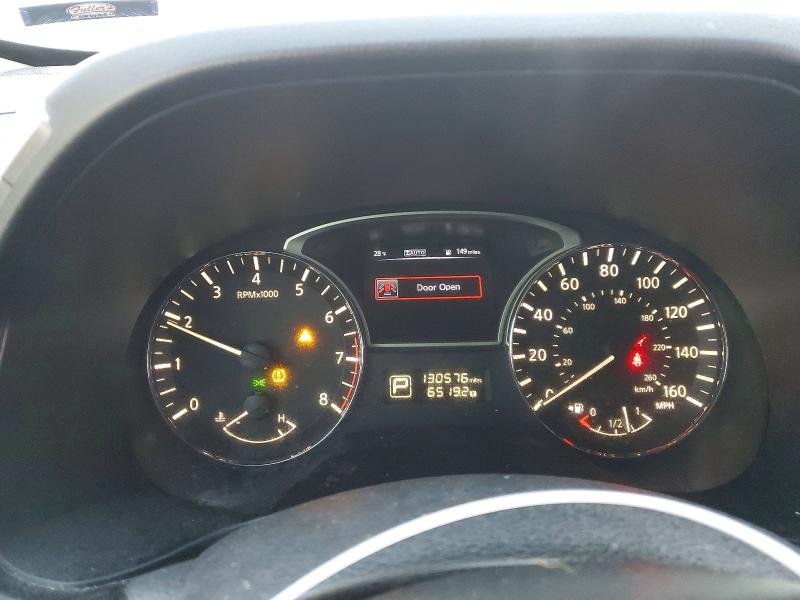 Photo 9 from auction – 2015 NISSAN PATHFINDER with VIN 5N1AR2MM3FC619648