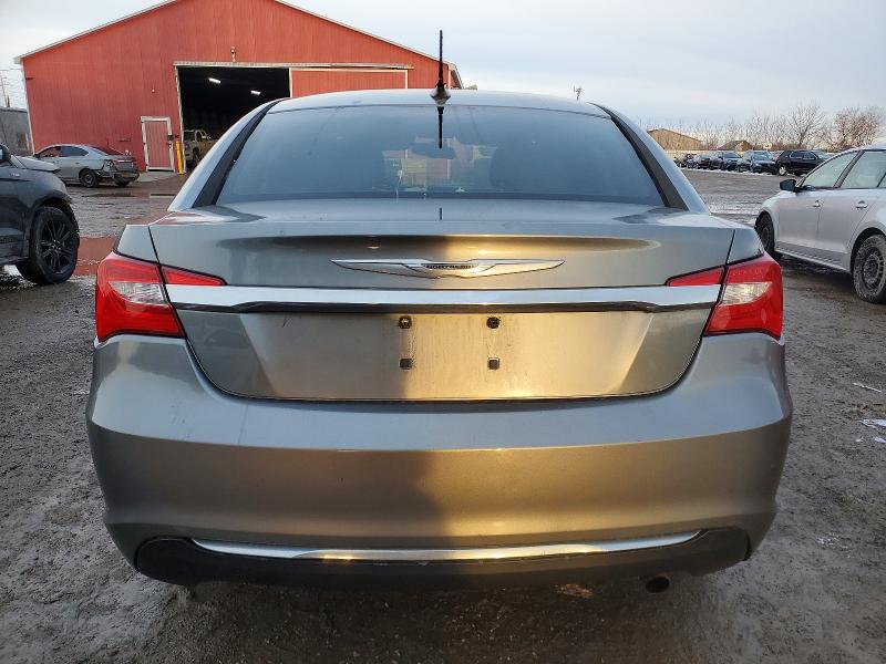 Photo 6 from auction – 2013 CHRYSLER 200 with VIN 1C3CCBAB5DN557645