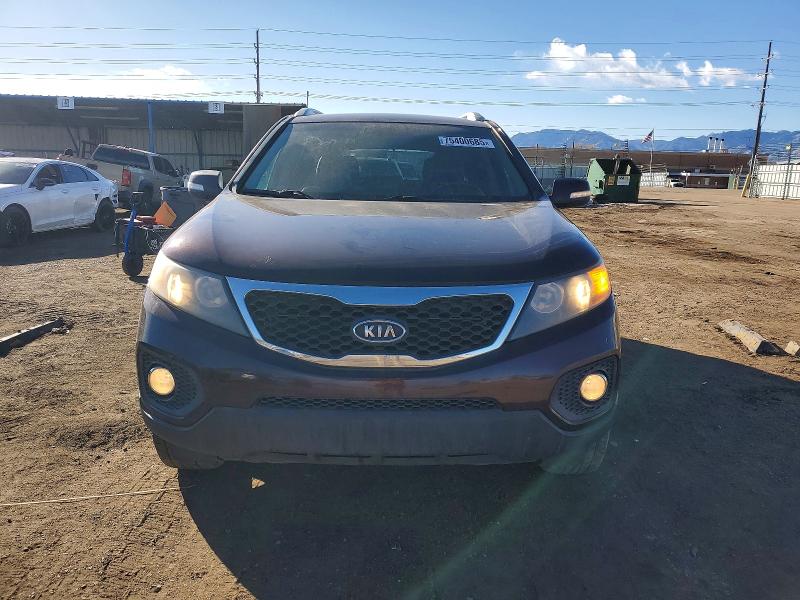 Photo 5 from auction – 2012 KIA SORENTO EX with VIN 5XYKU4A66CG251367