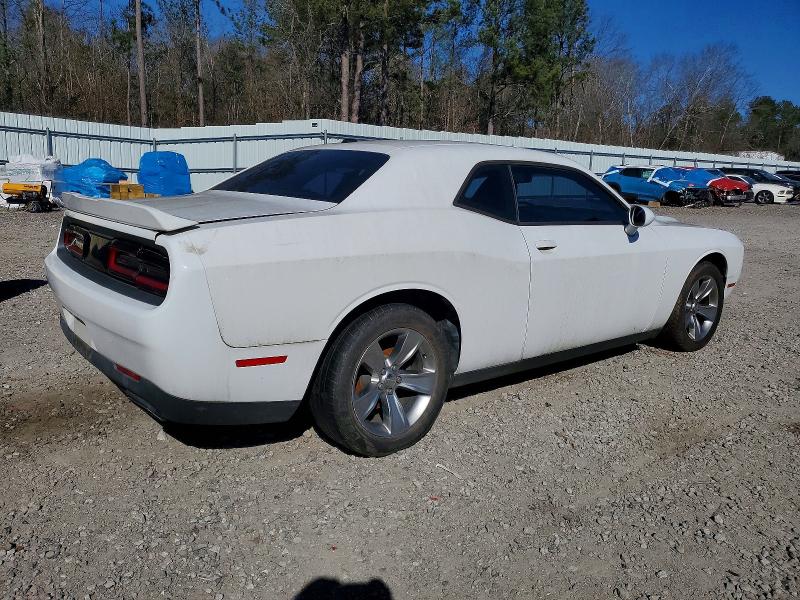 Photo 3 from auction – 2016 DODGE CHALLENGER with VIN 2C3CDZAG4GH166257