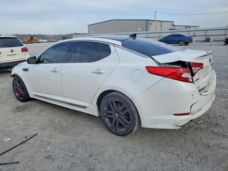 Photo 2 from auction – 2013 KIA OPTIMA with VIN 5XXGR4A61DG144417