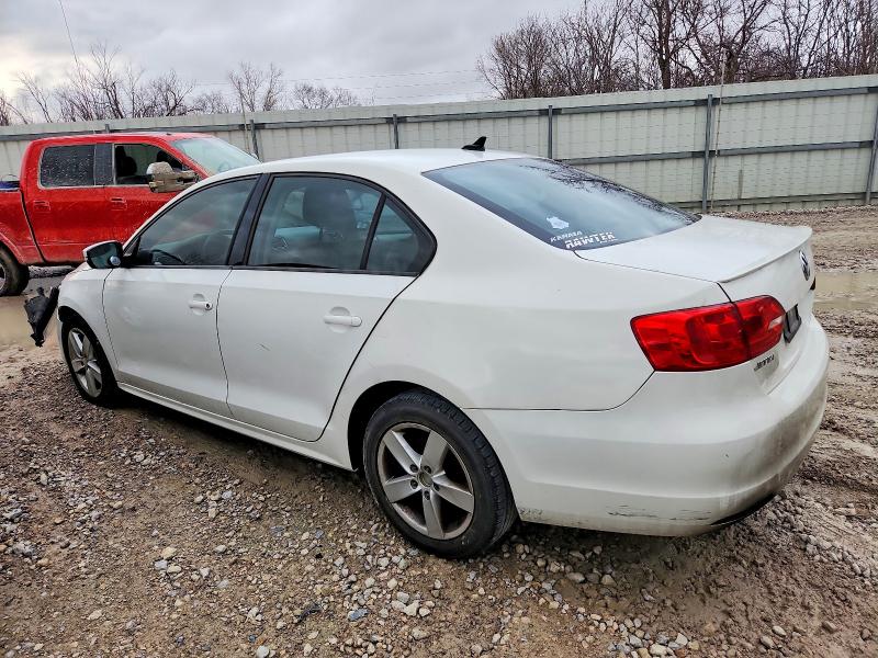 Photo 2 from auction – 2012 VOLKSWAGEN JETTA with VIN 3VW3L7AJ4CM410609