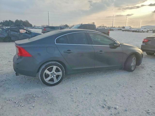 Photo 3 from auction – 2012 VOLVO S60 T5 with VIN YV1622FS9C2106152