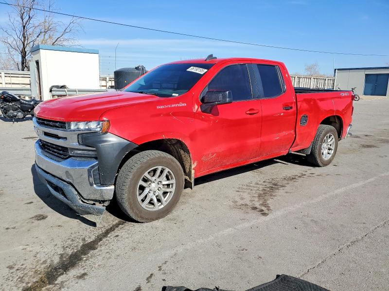CHEVROLET SILVERADO 2020 with VIN 1GCRYDED0LZ262989 - Photo from auction