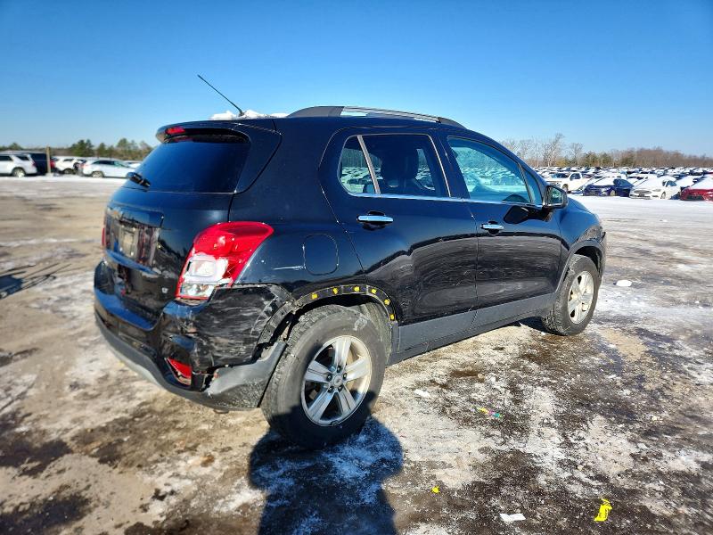 Photo 3 from auction – 2020 CHEVROLET TRAX with VIN KL7CJPSB0LB090404