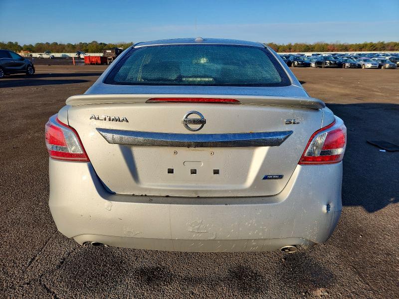 Photo 6 from auction – 2013 NISSAN ALTIMA with VIN 1N4AL3AP7DN564610