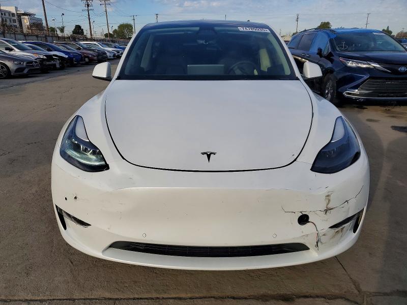 Photo 5 from auction – 2022 TESLA MODEL Y with VIN 7SAYGDEF7NF405920