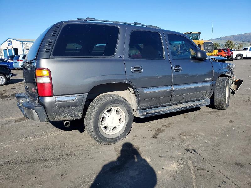 Photo 3 from auction – 2001 GMC YUKON with VIN 1GKEC13T71R199199