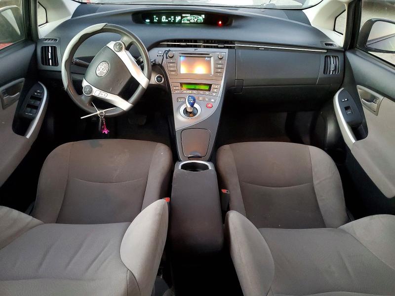 Photo 8 from auction – 2015 TOYOTA PRIUS with VIN JTDKN3DU0F0454511