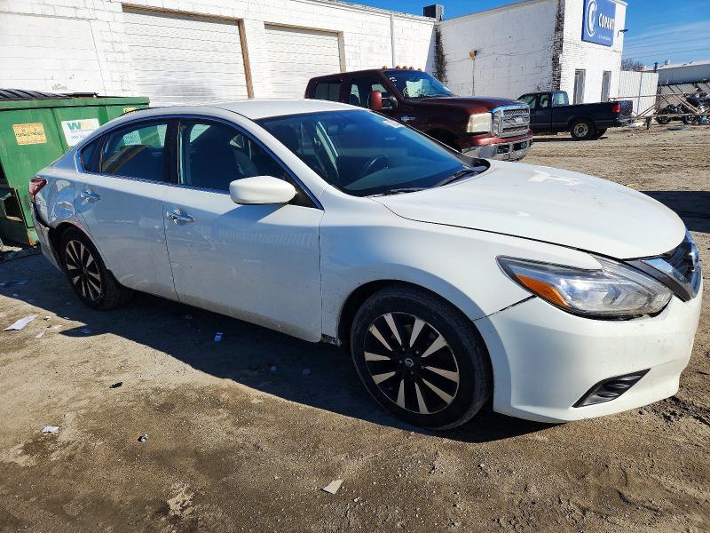 Photo 4 from auction – 2018 NISS ALTIMA with VIN 1N4AL3AP4JC208560