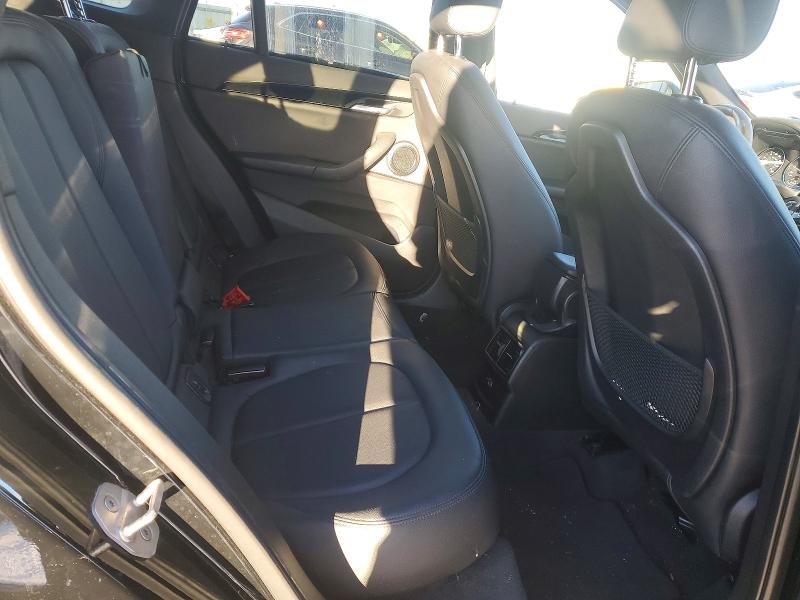 Photo 11 from auction – 2017 BMW X1 XDRIVE2 with VIN WBXHT3C35H5F70095