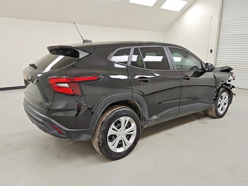 Photo 3 from auction – 2025 CHEVROLET TRAX LS with VIN KL77LFEP3SC029103
