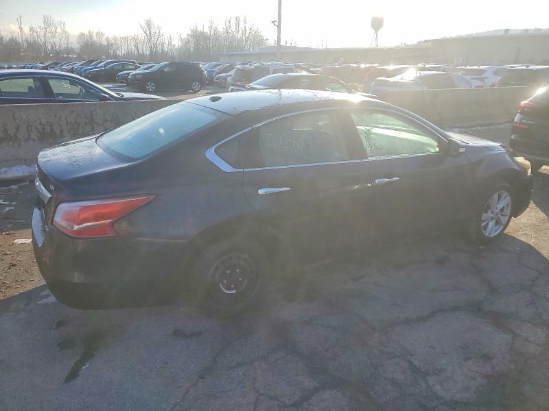 Photo 3 from auction – 2013 NISSAN ALTIMA 2.5 with VIN 1N4AL3AP8DC161912