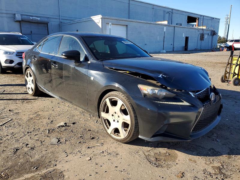 Photo 4 from auction – 2014 LEXUS IS 250 with VIN JTHCF1D26E5006309