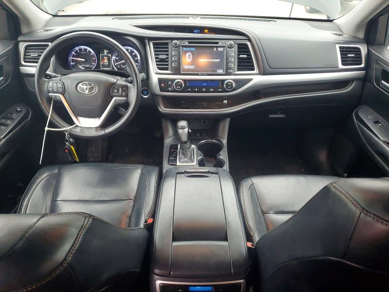 Photo 8 from auction – 2015 TOYOTA HIGHLANDER with VIN 5TDJKRFH2FS136605