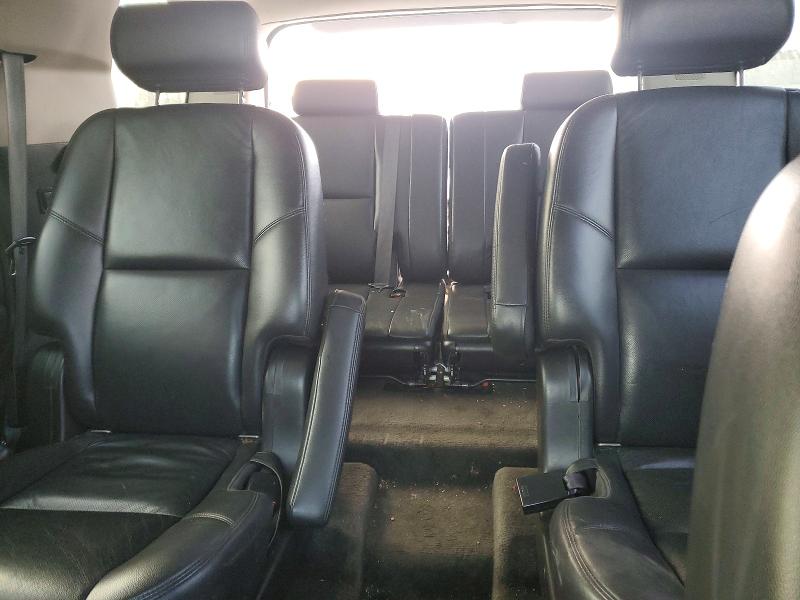 Photo 10 from auction – 2010 CHEVROLET TAHOE with VIN 1GNUKCE05AR209860