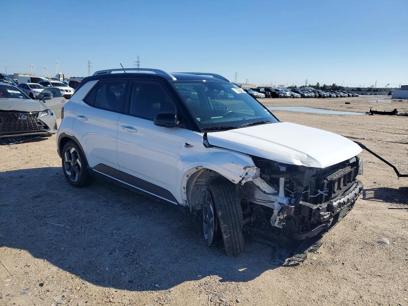 Photo 4 from auction – 2024 HYUNDAI VENUE with VIN KMHRC8A36RU333102