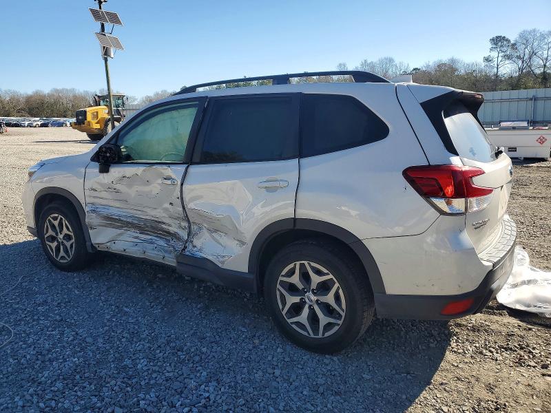 Photo 2 from auction – 2020 SUBARU FORESTER with VIN JF2SKAJC4LH544445