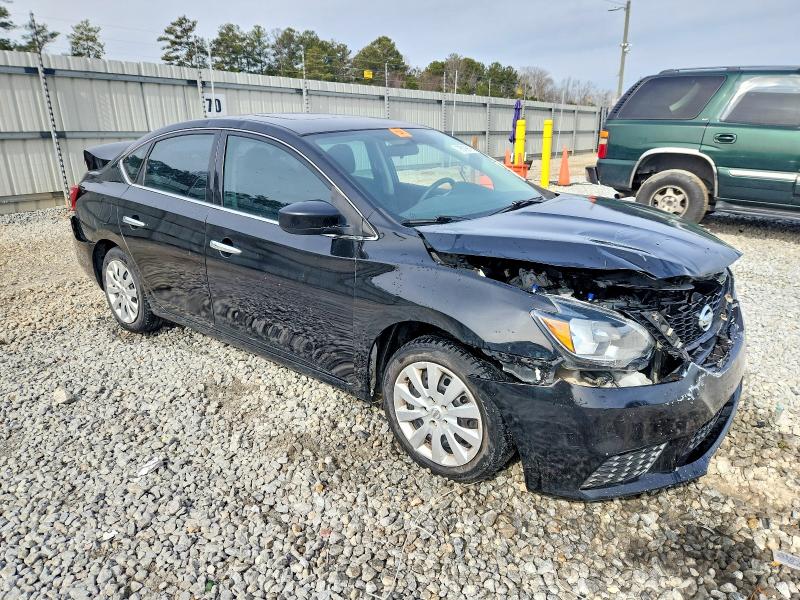 Photo 4 from auction – 2017 NISSAN SENTRA S with VIN 3N1AB7AP1HY309385