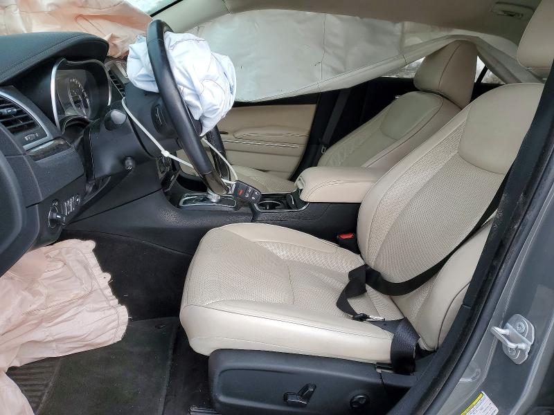 Photo 7 from auction – 2019 CHRYSLER 300 LIMITE with VIN 2C3CCAKG1KH528945