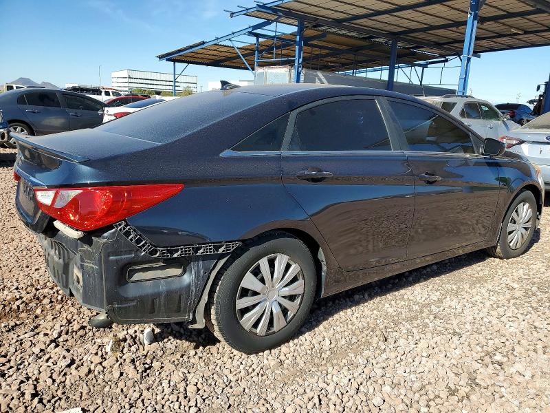 Photo 3 from auction – 2013 HYUNDAI SONATA GLS with VIN 5NPEB4AC2DH616131