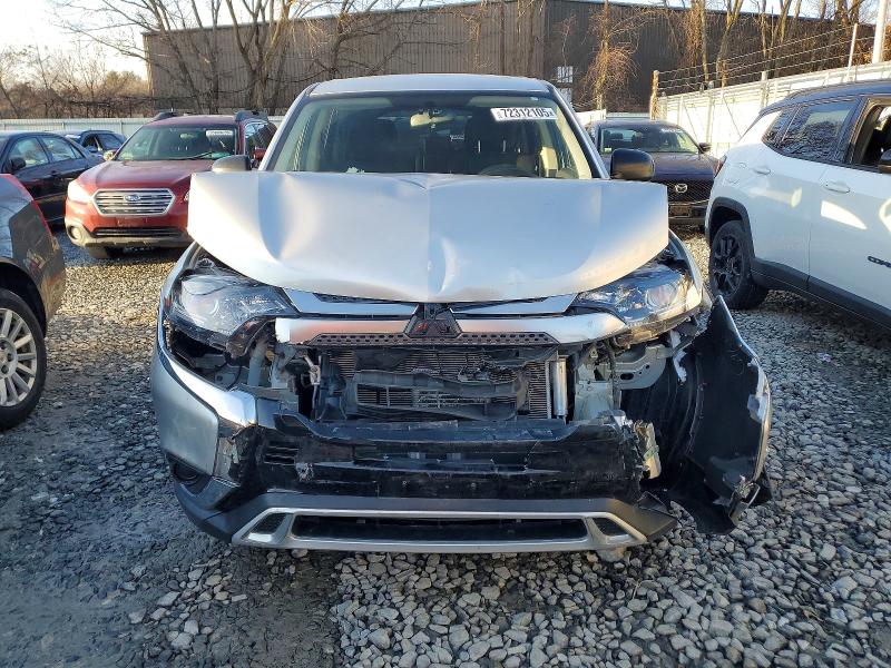 Photo 5 from auction – 2019 MITSUBISHI OUTLANDER with VIN JA4AZ3A34KZ053216