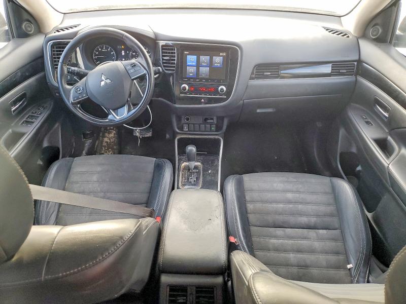 Photo 8 from auction – 2020 MITSUBISHI OUTLANDER with VIN JA4AD3A36LZ017205