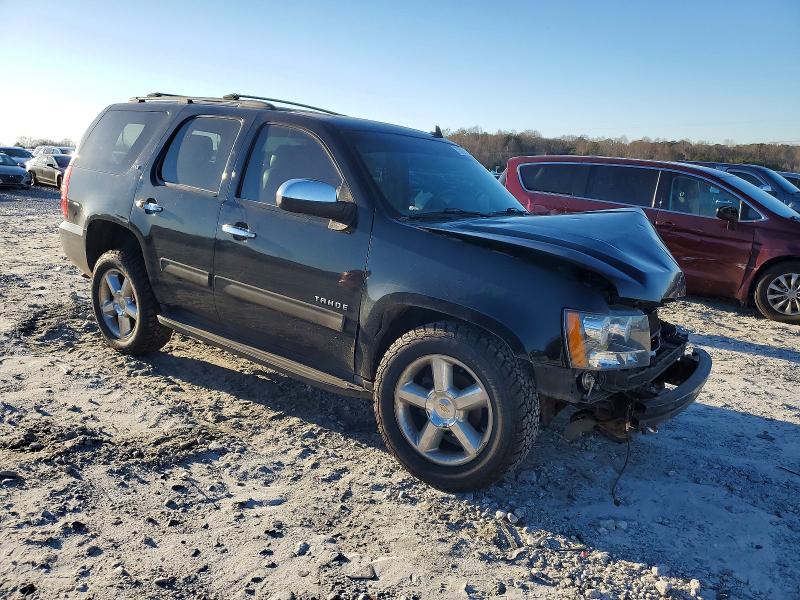 Photo 4 from auction – 2011 CHEVROLET TAHOE K150 with VIN 1GNSKBE02BR335693