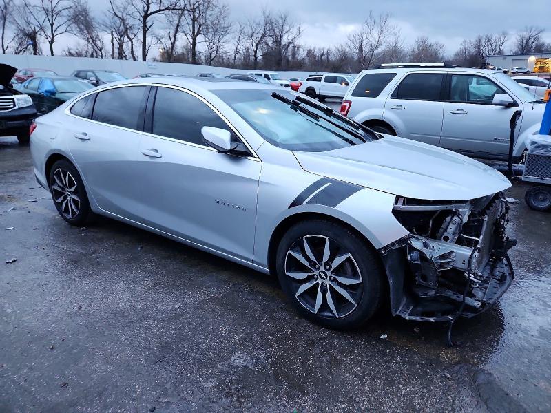 Photo 4 from auction – 2018 CHEVROLET MALIBU with VIN 1G1ZD5ST6JF212358