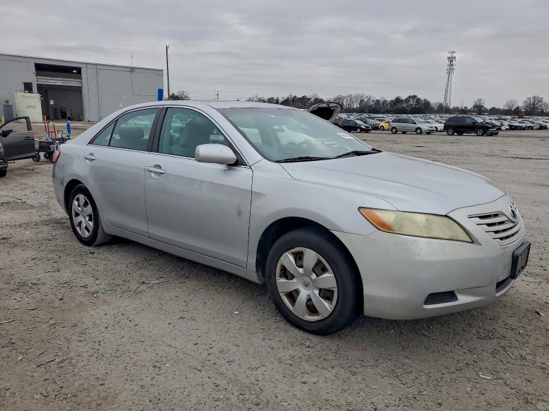 Photo 4 from auction – 2007 TOYOTA CAMRY CE with VIN 4T1BE46K57U044214