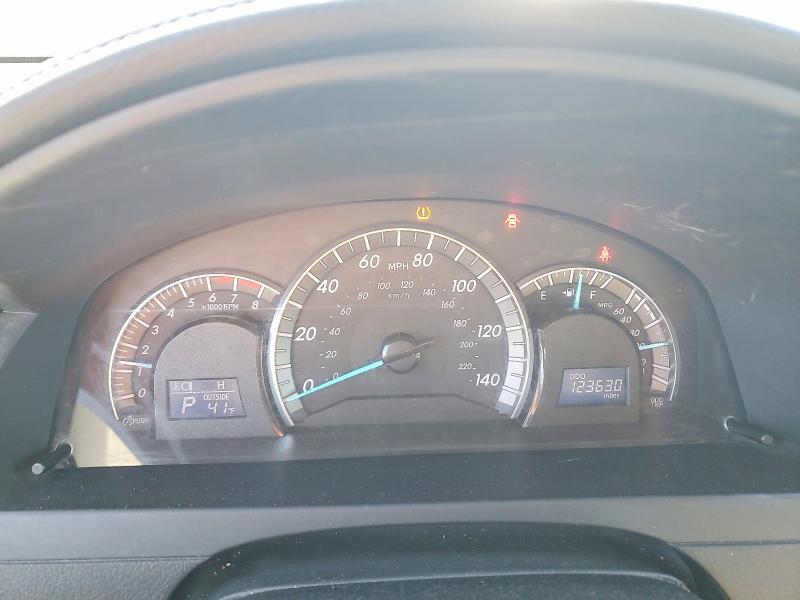 Photo 9 from auction – 2012 TOYOTA CAMRY SE with VIN 4T1BK1FK0CU521519