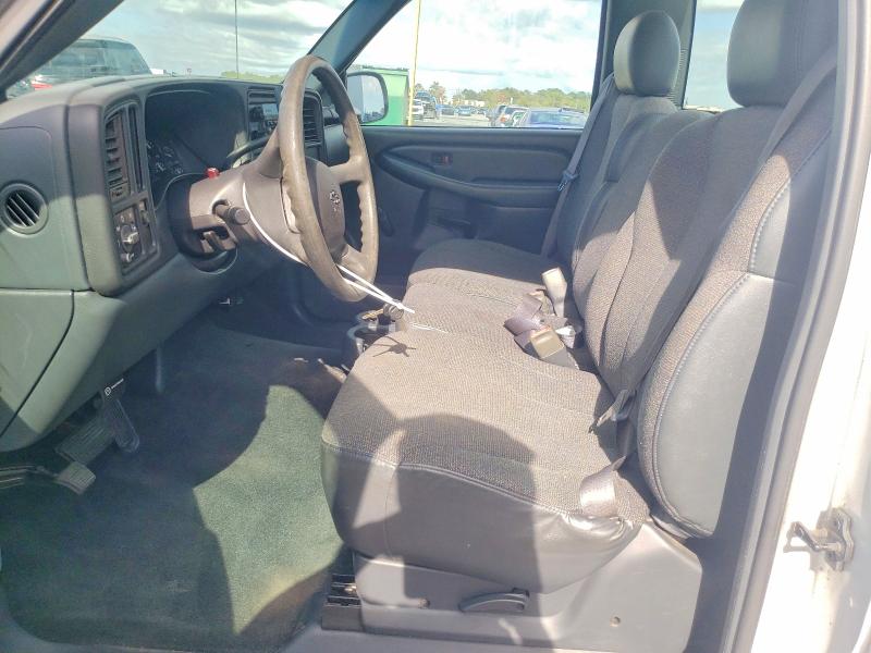 Photo 7 from auction – 2001 CHEVROLET SILVERADO with VIN 1GCEC14W01Z303973