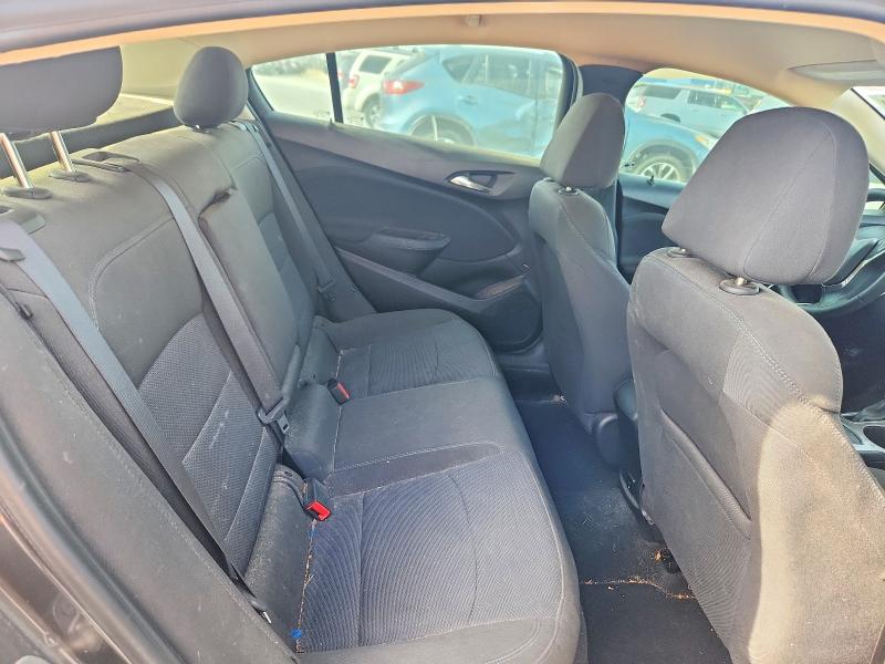 Photo 10 from auction – 2018 CHEVROLET CRUZE LT with VIN 3G1BE6SM1JS610232