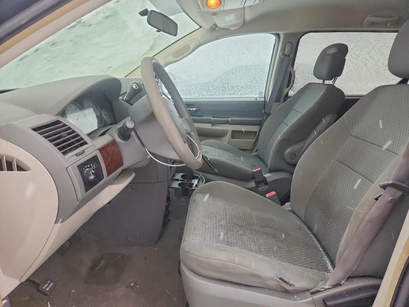 Photo 7 from auction – 2010 CHRYSLER TOWN & COU with VIN 2A4RR2D10AR330170