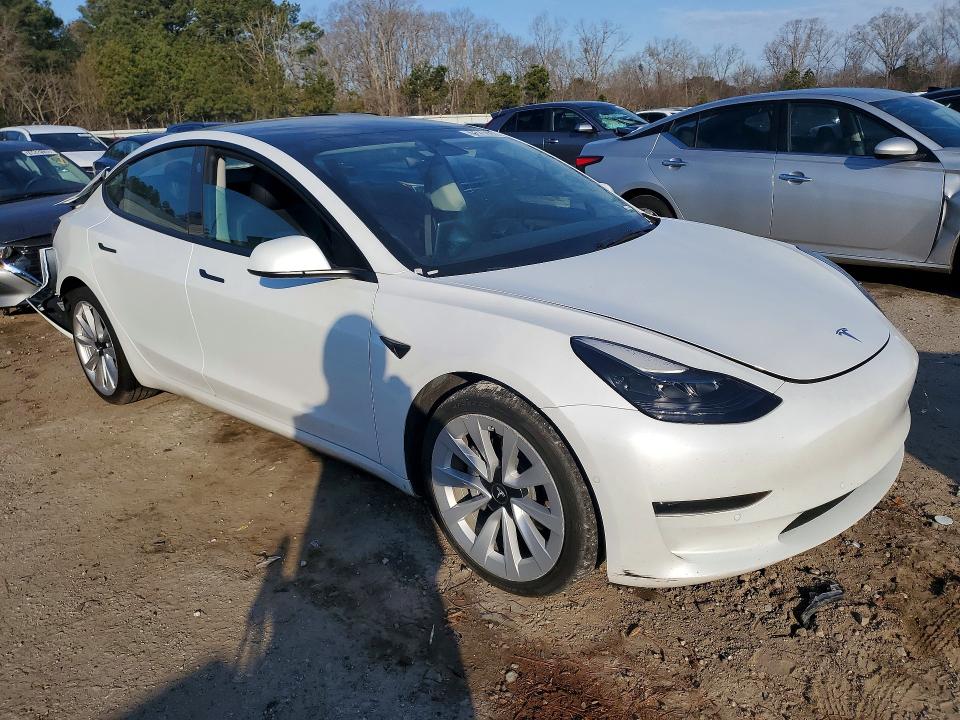 Photo 4 from auction – 2022 TESLA MODEL 3 with VIN 5YJ3E1EA1NF368699