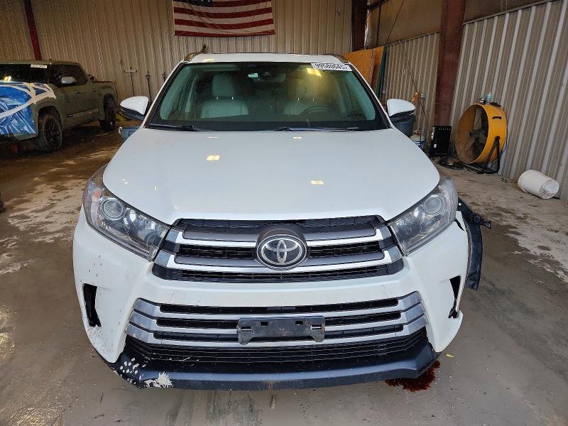 Photo 5 from auction – 2019 TOYOTA HIGHLANDER with VIN 5TDDZRFH4KS915765