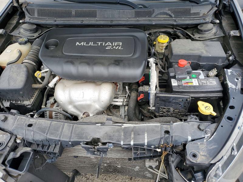 Photo 11 from auction – 2015 DODGE DART SXT with VIN 1C3CDFBB8FD432215
