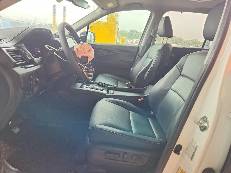 Photo 7 from auction – 2022 HONDA PILOT TOUR with VIN 5FNYF5H69NB025317