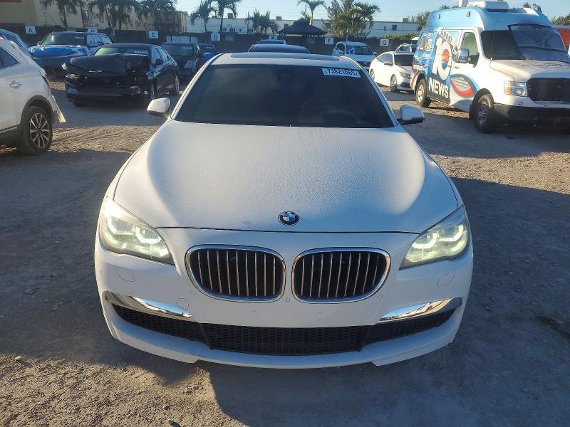 Photo 5 from auction – 2015 BMW 740 I with VIN WBAYA6C57FGK16659