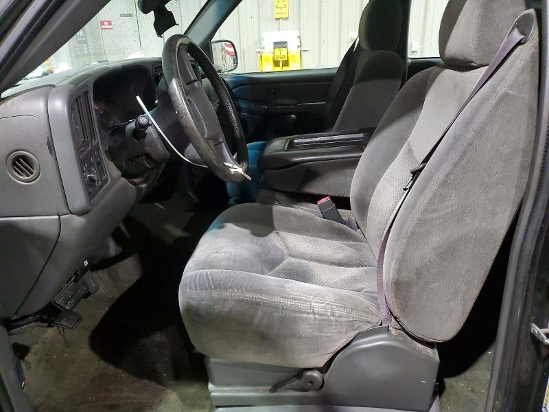 Photo 7 from auction – 2004 CHEVROLET SILVERADO with VIN 2GCEC19T841351748