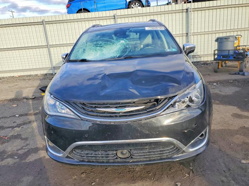 Photo 5 from auction – 2019 CHRYSLER PACIFICA H with VIN 2C4RC1N7XKR577718
