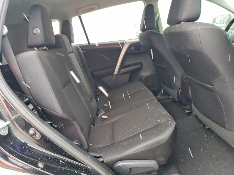 Photo 11 from auction – 2017 TOYOTA RAV4 LE with VIN 2T3BFREV4HW610894