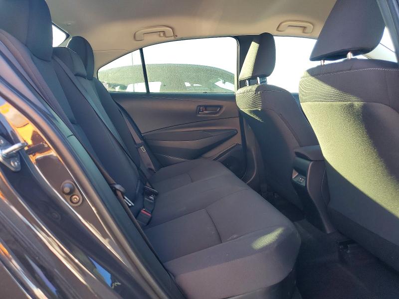 Photo 10 from auction – 2026 TOYOTA COROLLA with VIN JTDBCMFE3T3116984