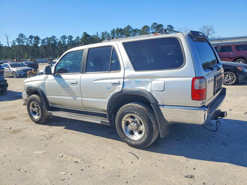 Zdjęcie 2 z aukcji – 2000 TOYOTA 4RUNNER SR z VIN JT3GN86R1Y0178326