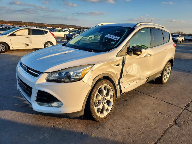 Снимка 1 от търг – 2015 FORD ESCAPE TIT с VIN 1FMCU9J91FUB81870