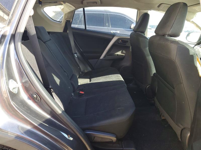 Photo 11 from auction – 2017 TOYOTA RAV4 LE with VIN 2T3BFREV6HW616972